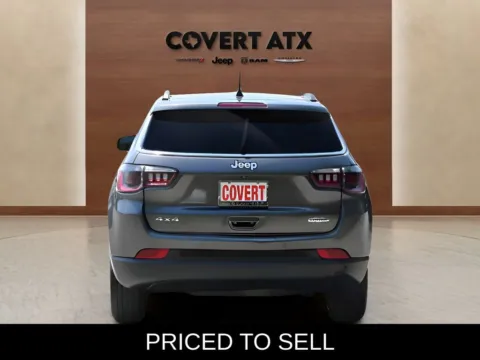 More photos of 2021 Jeep Compass Latitude at Covert Chrysler Dodge Jeep Ram, TX