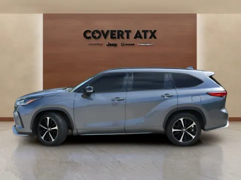Photos of 2021 Toyota Highlander XSE for sale in Austin, TX at Covert Chrysler Dodge Jeep Ram