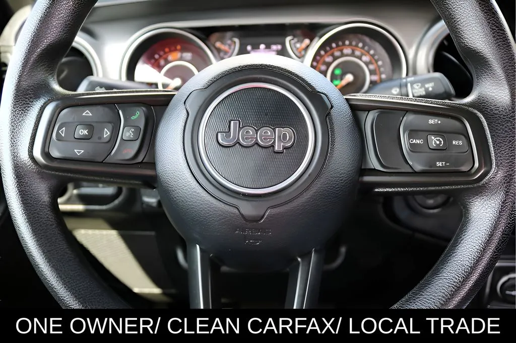 Jeep Wrangler photo 19