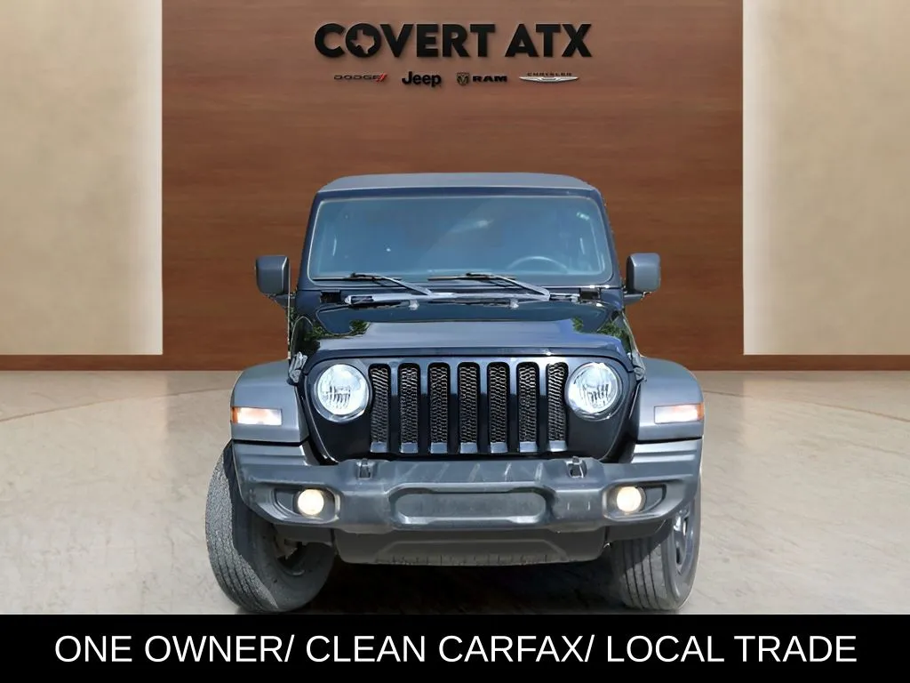 Jeep Wrangler photo 8