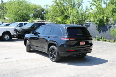 Another view of 2023 Jeep Grand Cherokee Altitude for sale in Austin, TX at Covert Chrysler Dodge Jeep Ram