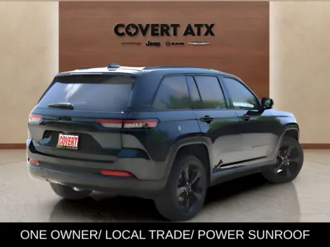 More photos of 2023 Jeep Grand Cherokee Altitude at Covert Chrysler Dodge Jeep Ram, TX