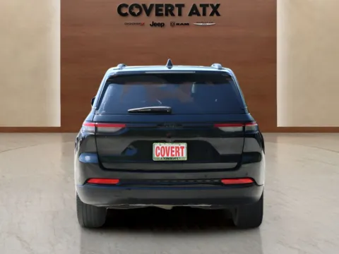 More photos of 2023 Jeep Grand Cherokee Altitude at Covert Chrysler Dodge Jeep Ram, TX