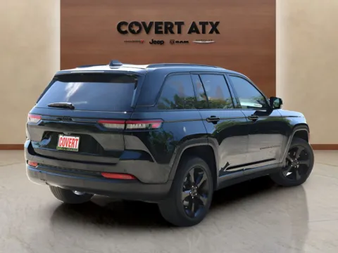 More photos of 2023 Jeep Grand Cherokee Altitude at Covert Chrysler Dodge Jeep Ram, TX