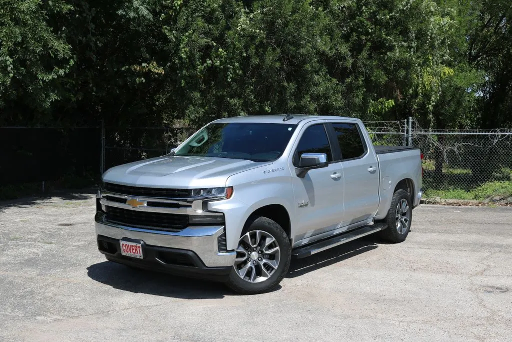 Silver 2019 Chevrolet Silverado 1500 LT for sale in Austin, TX