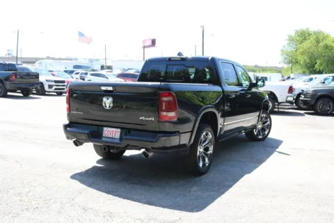 More photos of 2022 Ram 1500 Limited at Covert Chrysler Dodge Jeep Ram, TX