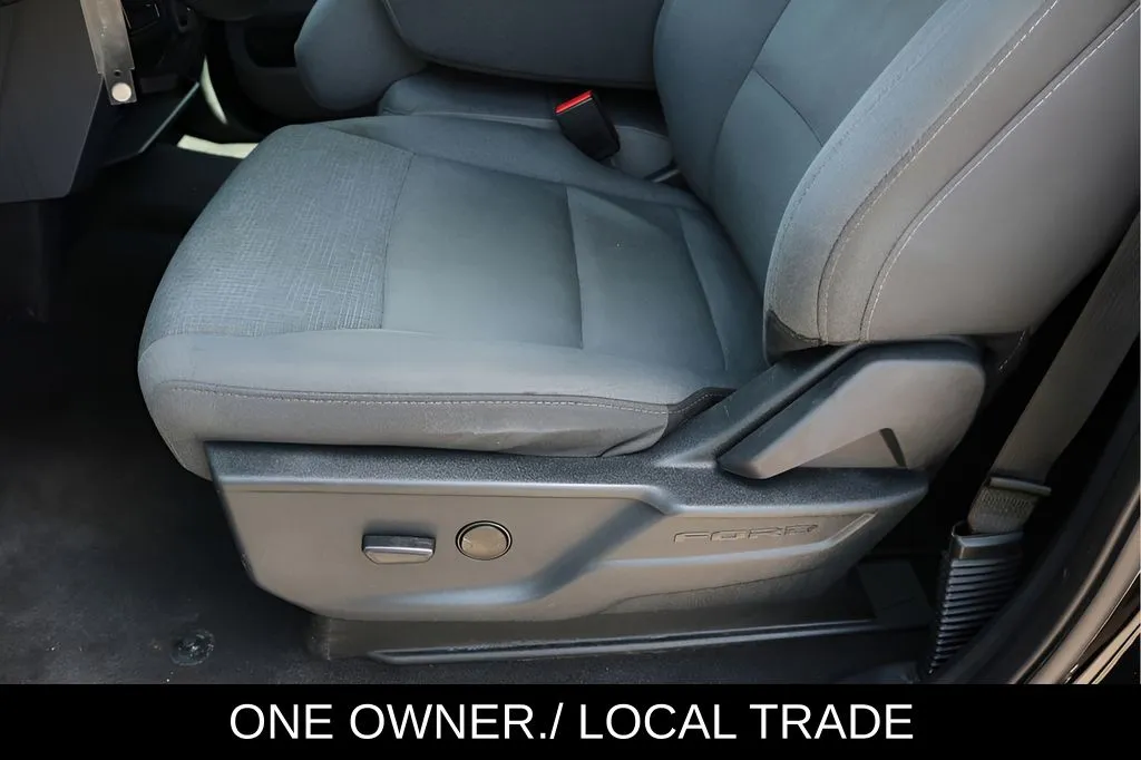 Ford F-150 photo 12