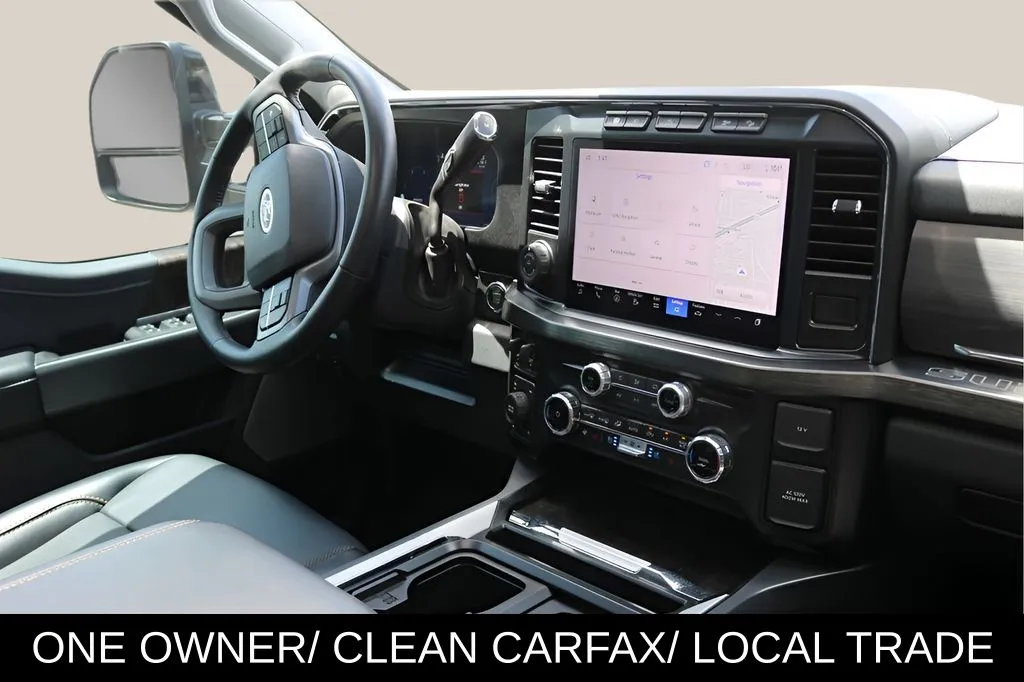 Ford F-250SD photo 18