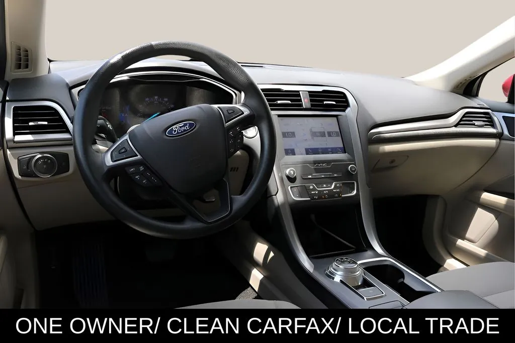 Ford Fusion photo 13
