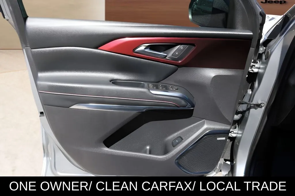Chevrolet Traverse photo 9