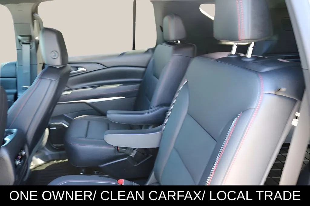 Chevrolet Traverse photo 14
