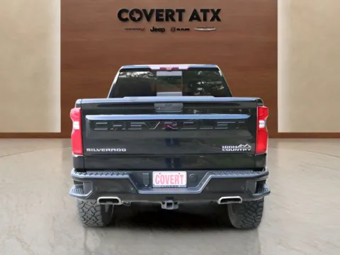 More photos of 2021 Chevrolet Silverado 1500 High Country at Covert Chrysler Dodge Jeep Ram, TX