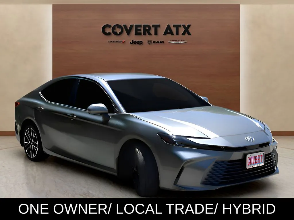 Toyota Camry photo 7
