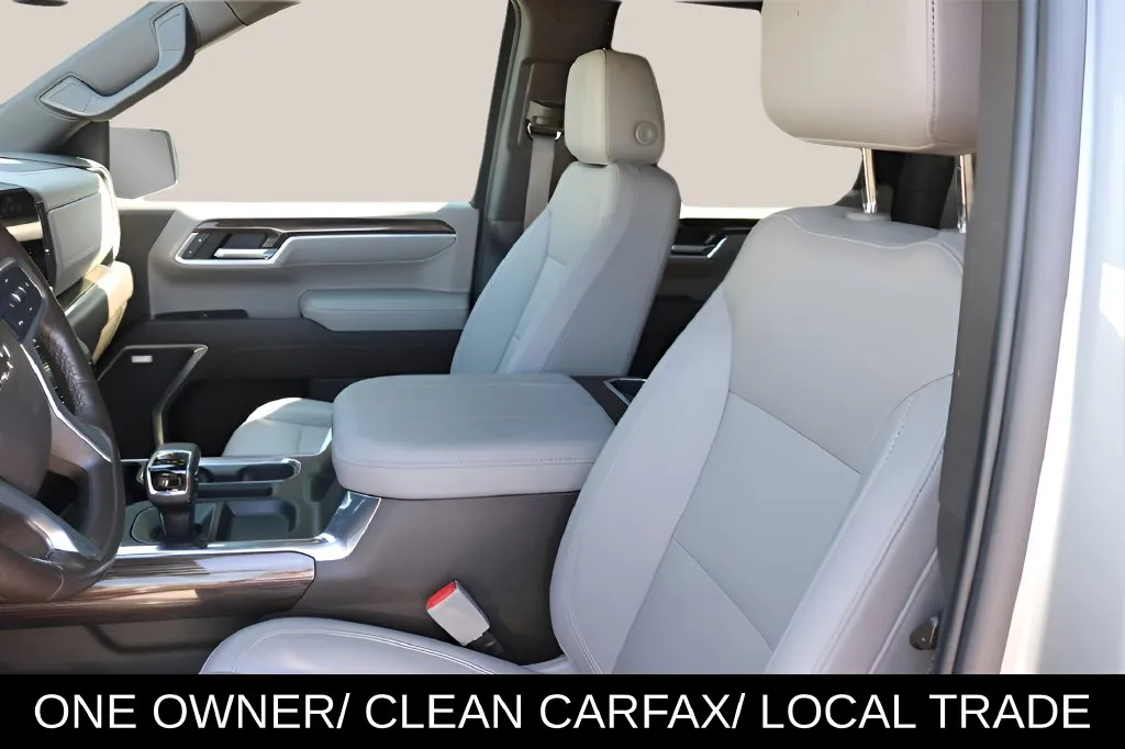 Chevrolet Silverado photo 11
