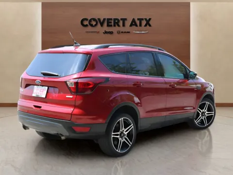 More photos of 2019 Ford Escape SEL at Covert Chrysler Dodge Jeep Ram, TX