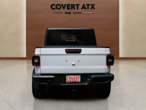 More photos of 2024 Jeep Gladiator Willys at Covert Chrysler Dodge Jeep Ram, TX