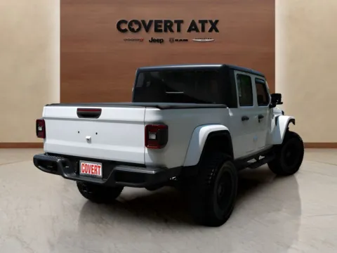 More photos of 2024 Jeep Gladiator Willys at Covert Chrysler Dodge Jeep Ram, TX