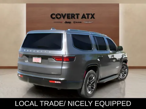 More photos of 2022 Jeep Wagoneer Series III at Covert Chrysler Dodge Jeep Ram, TX