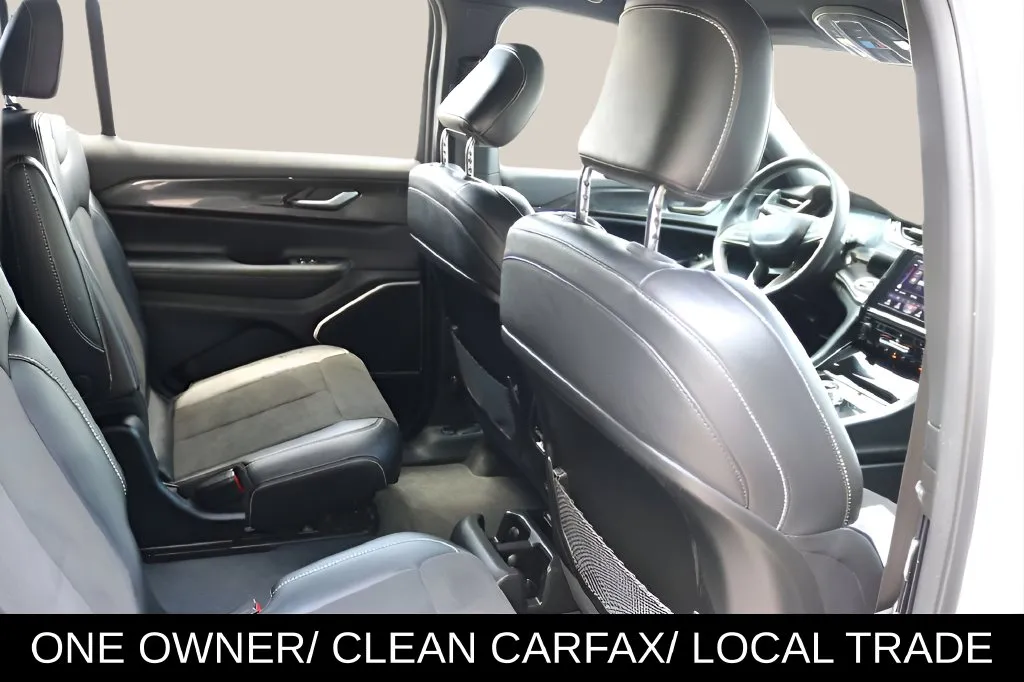 Jeep Grand Cherokee L photo 18