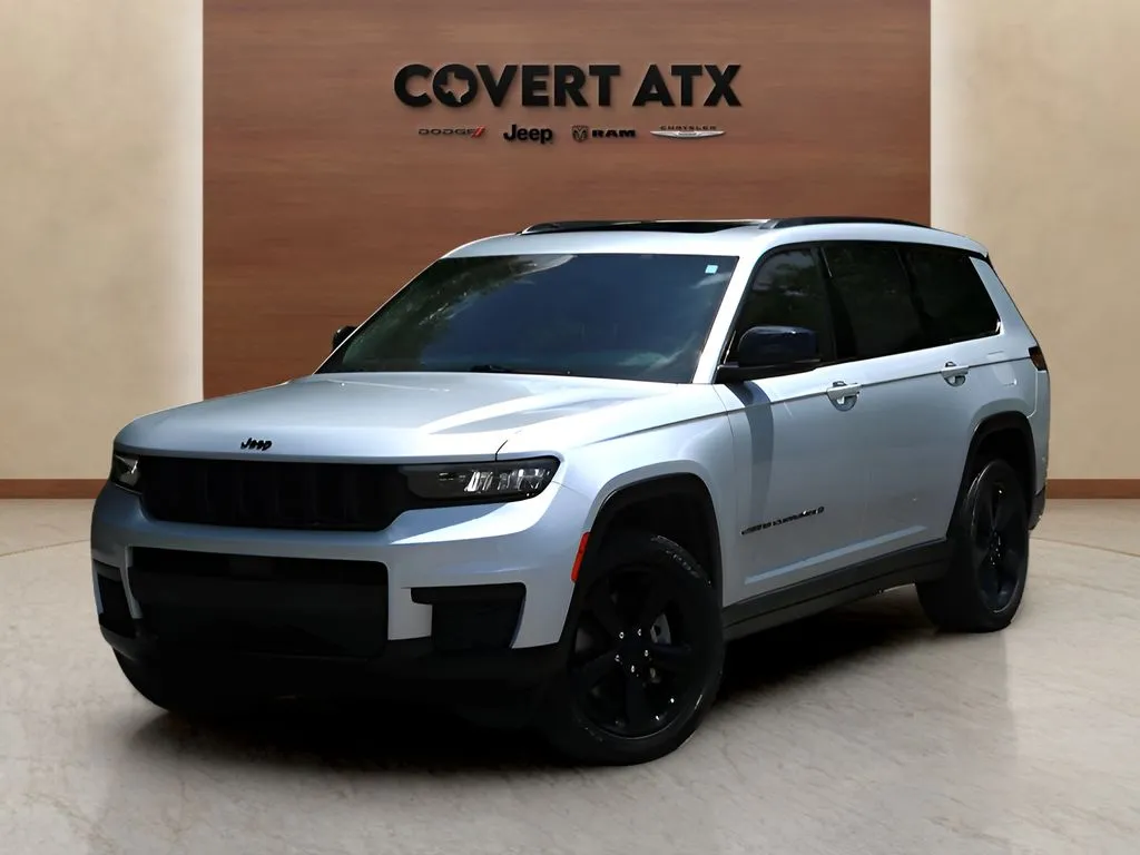 Silver 2022 Jeep Grand Cherokee L Altitude for sale in Austin, TX