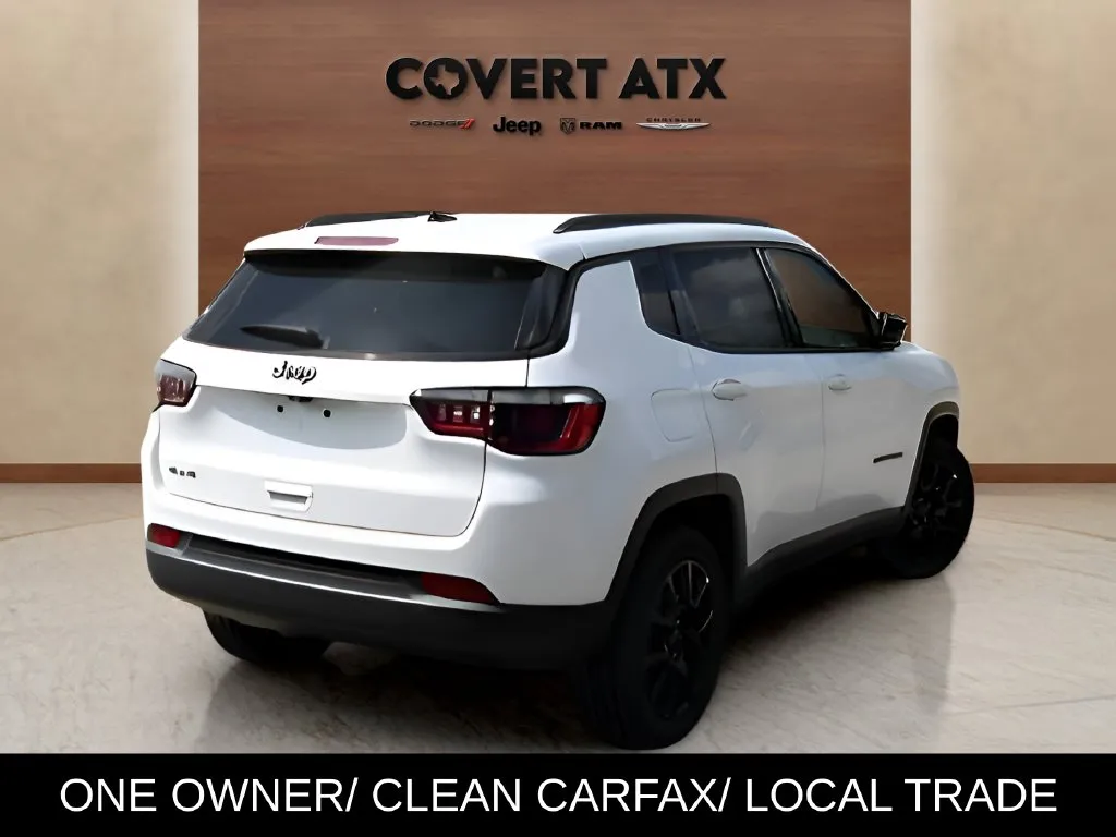 Jeep Compass photo 12