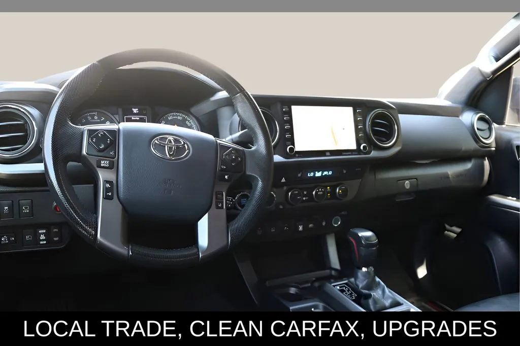 Toyota Tacoma photo 14
