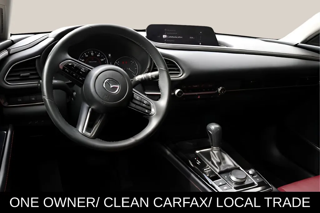 Mazda CX-30 photo 14
