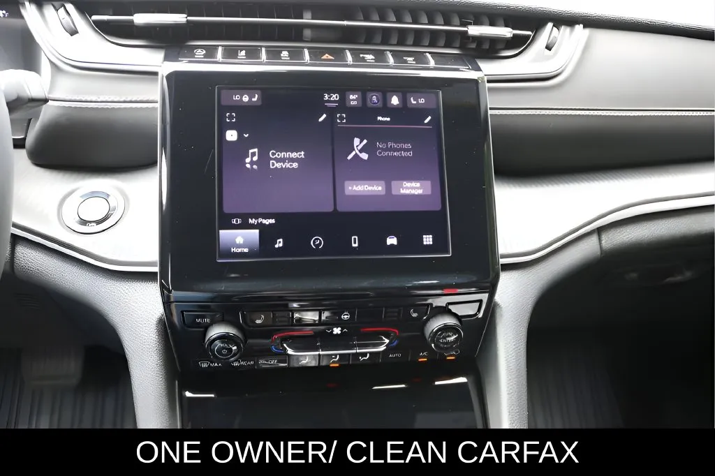 Jeep Grand Cherokee photo 17