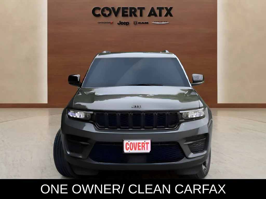 Jeep Grand Cherokee photo 8