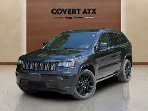 Black 2019 Jeep Grand Cherokee Altitude for sale in Austin, TX