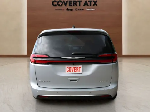 More photos of 2026 Chrysler Pacifica Limited at Covert Chrysler Dodge Jeep Ram, TX