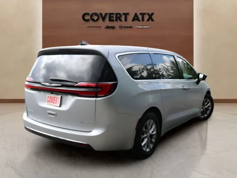 More photos of 2026 Chrysler Pacifica Limited at Covert Chrysler Dodge Jeep Ram, TX