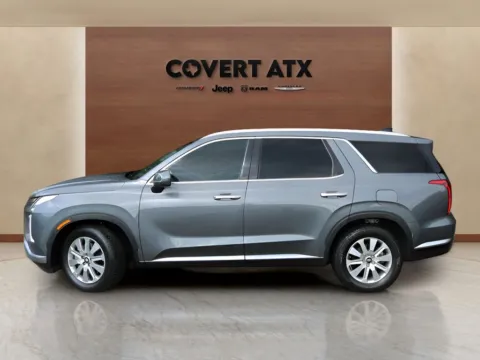 Photos of 2025 Hyundai Palisade SEL for sale in Austin, TX at Covert Chrysler Dodge Jeep Ram