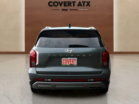 More photos of 2025 Hyundai Palisade SEL at Covert Chrysler Dodge Jeep Ram, TX