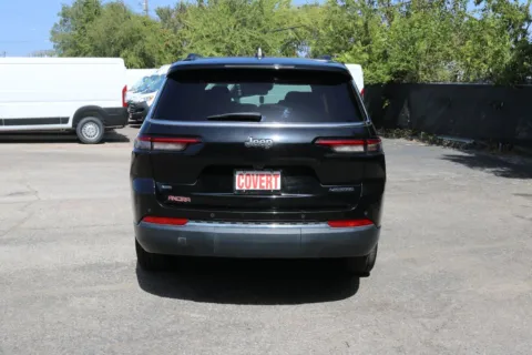 More photos of 2021 Jeep Grand Cherokee L Limited at Covert Chrysler Dodge Jeep Ram, TX