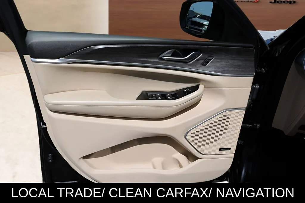 Jeep Grand Cherokee L photo 10