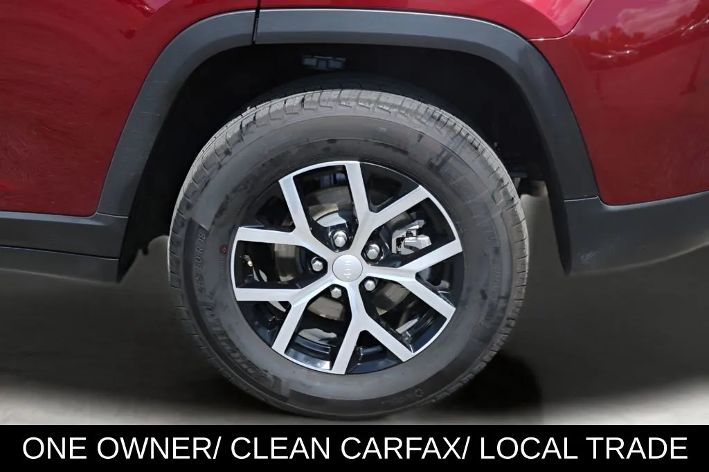 Jeep Grand Cherokee photo 9