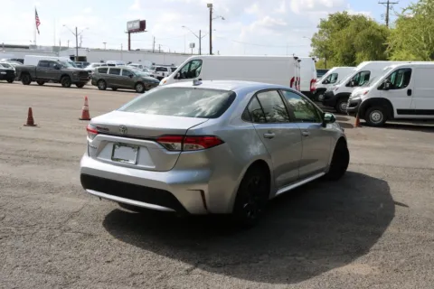 More photos of 2020 Toyota Corolla LE at Covert Chrysler Dodge Jeep Ram, TX