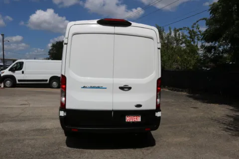 More photos of 2023 Ford E-Transit-350 at Covert Chrysler Dodge Jeep Ram, TX
