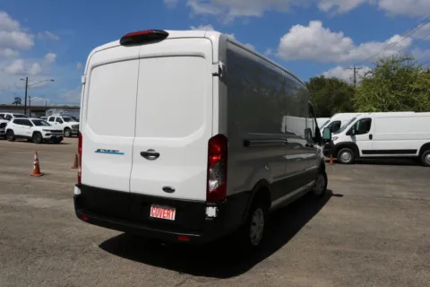 More photos of 2023 Ford E-Transit-350 at Covert Chrysler Dodge Jeep Ram, TX