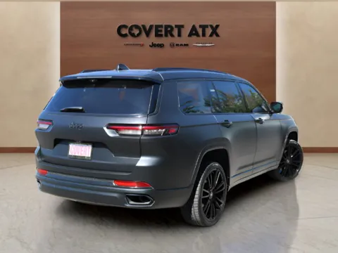 More photos of 2022 Jeep Grand Cherokee L Overland at Covert Chrysler Dodge Jeep Ram, TX