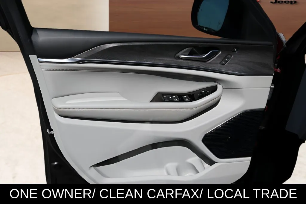 Jeep Grand Cherokee L photo 10