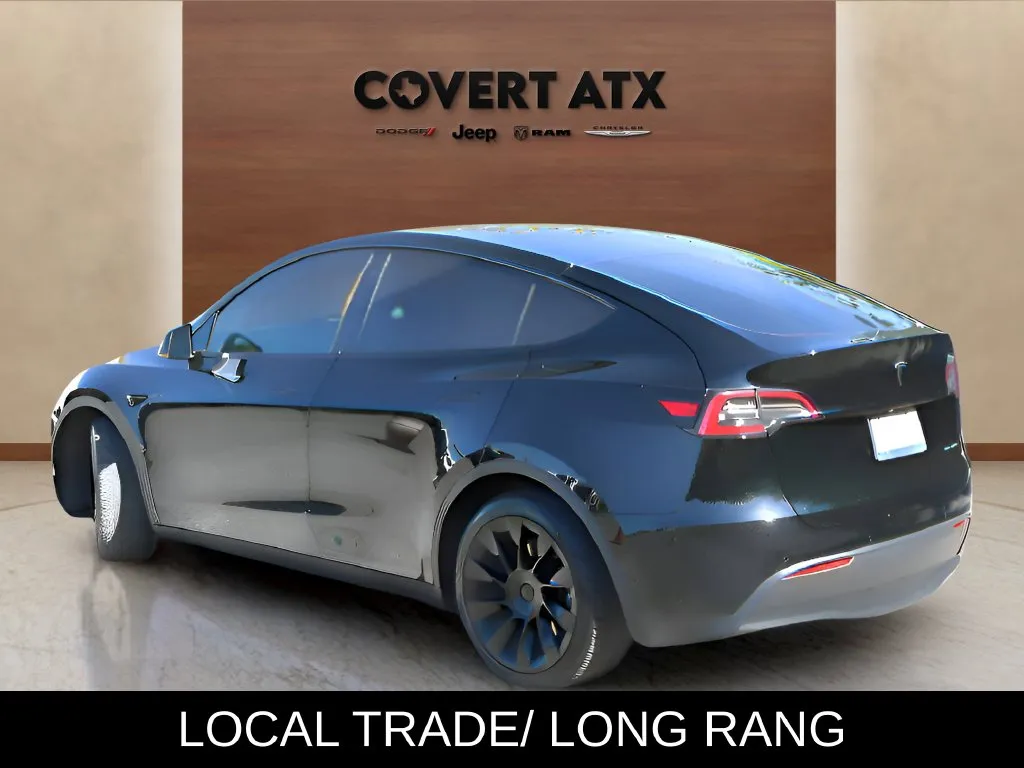 Tesla Model Y photo 3