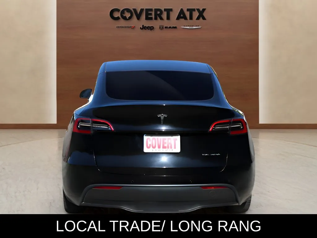 Tesla Model Y photo 4