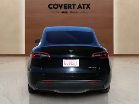 More photos of 2021 Tesla Model Y Long Range at Covert Chrysler Dodge Jeep Ram, TX