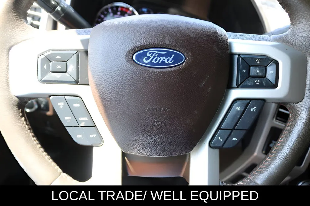 Ford F-250SD photo 17