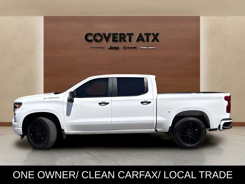 Chevrolet Silverado photo 2