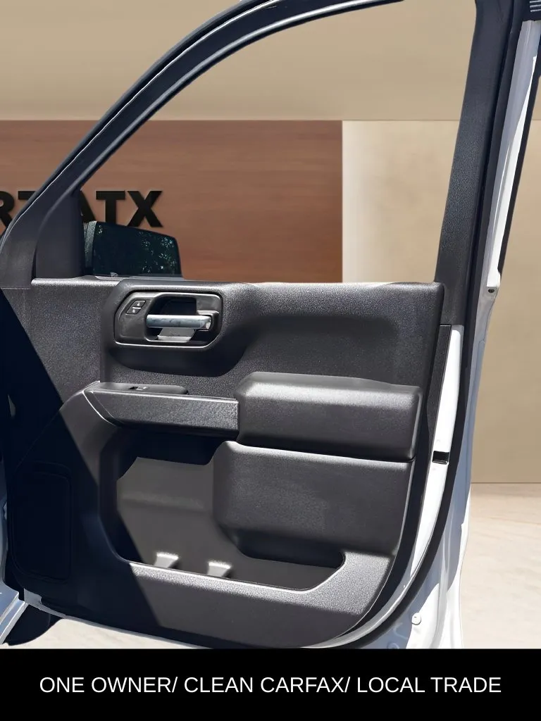 Chevrolet Silverado photo 14