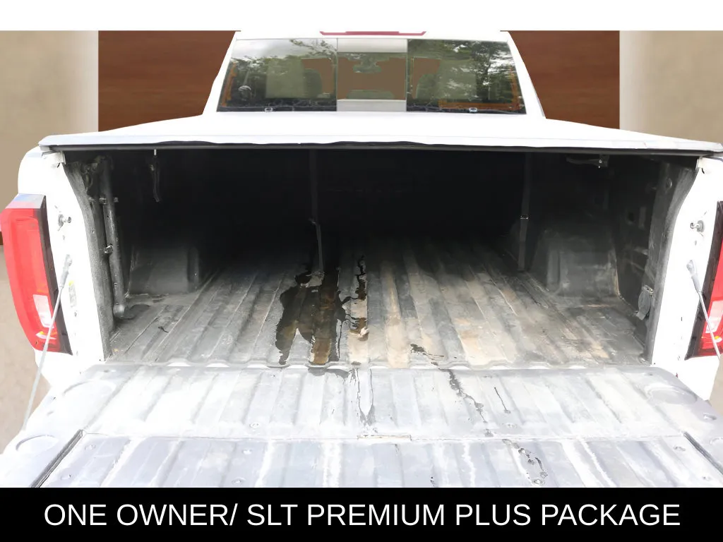 GMC Sierra photo 10