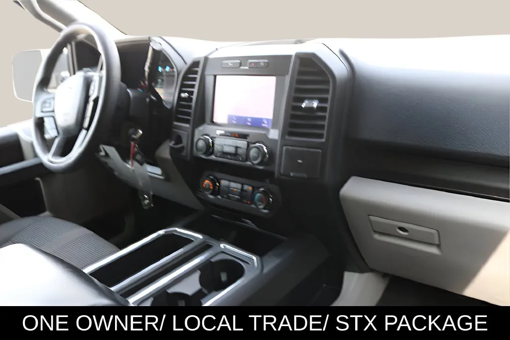 Ford F-150 photo 17
